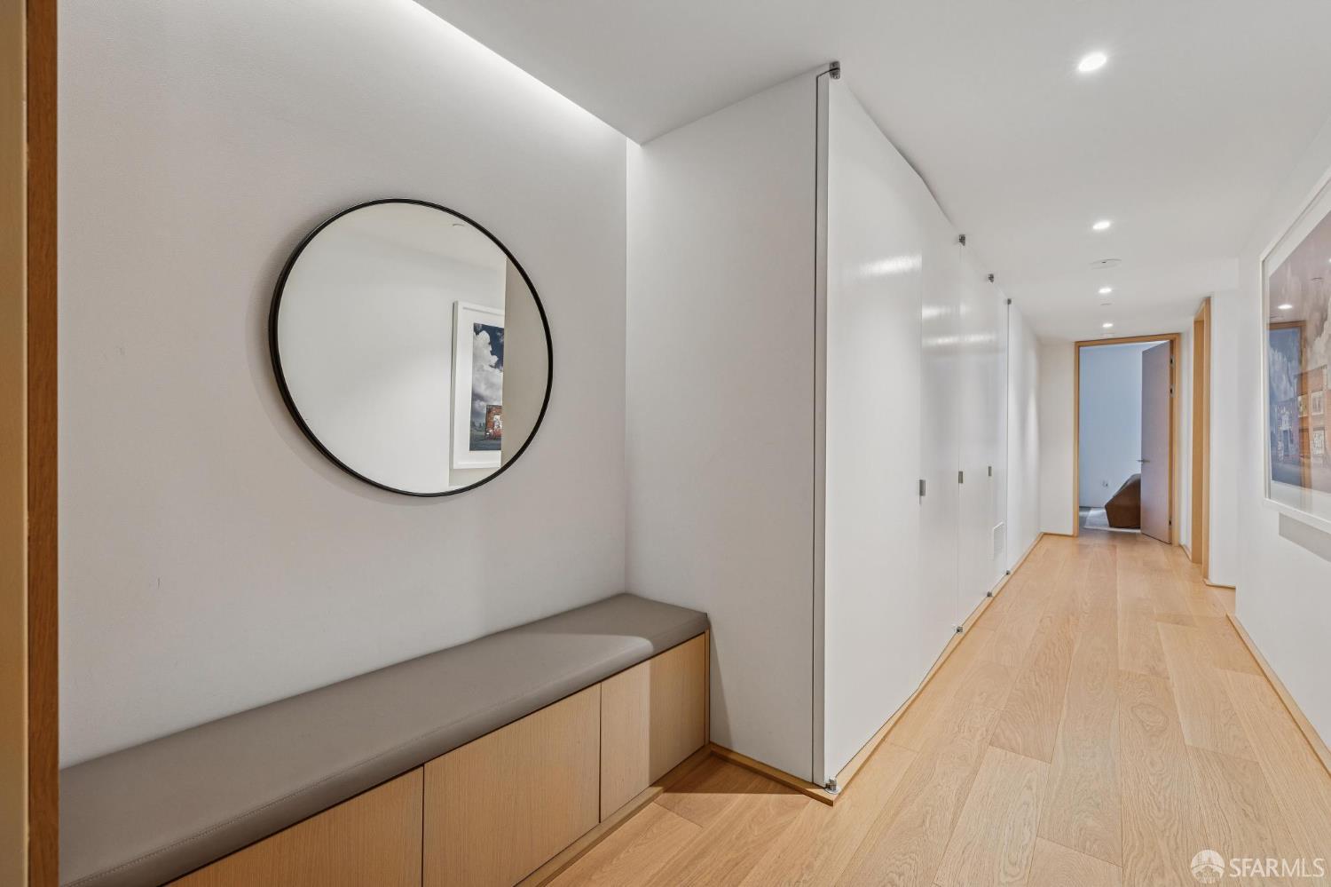 1 Steuart Ln #201 San Francisco, CA 94105