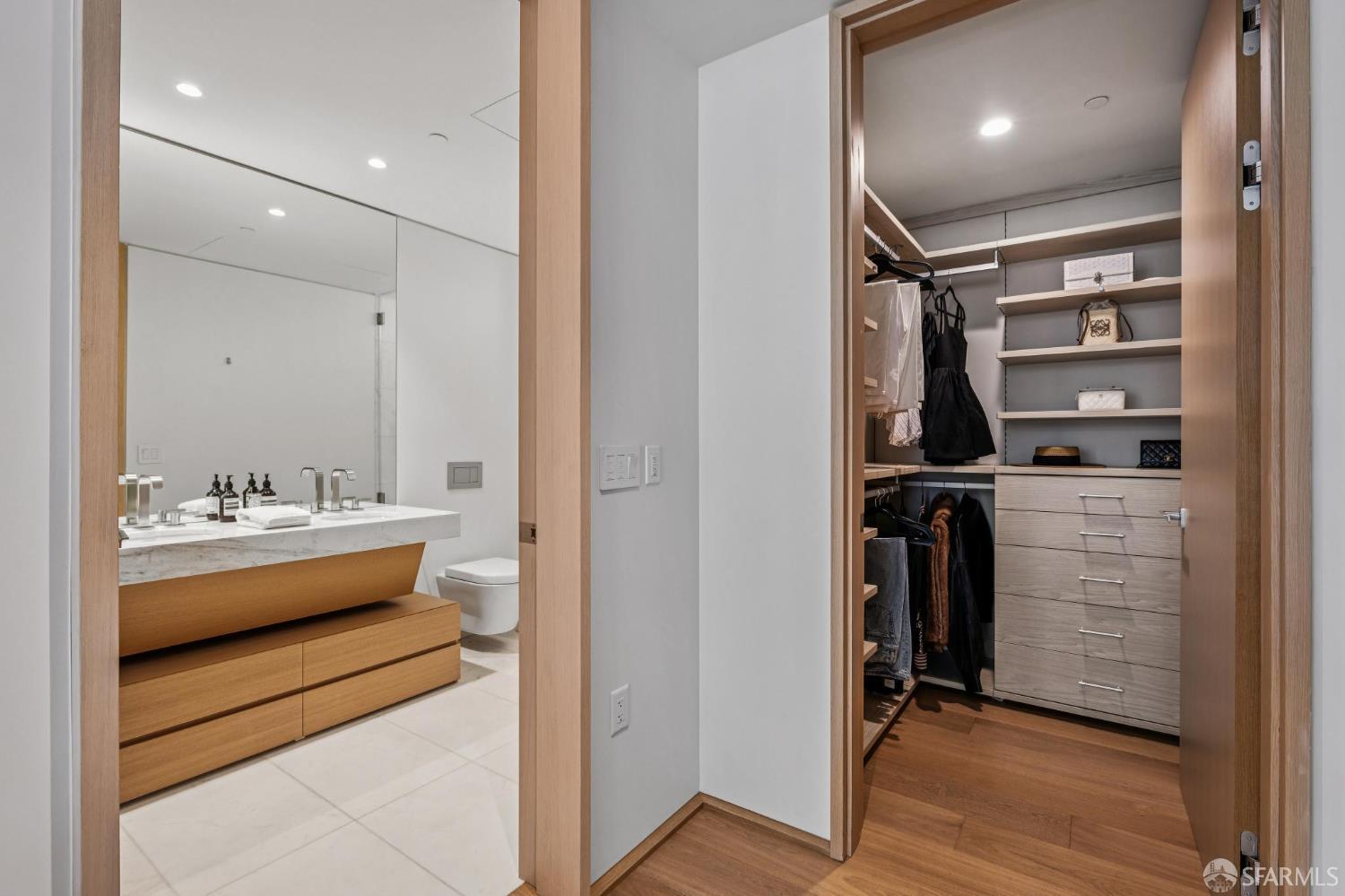 1 Steuart Ln #201 San Francisco, CA 94105