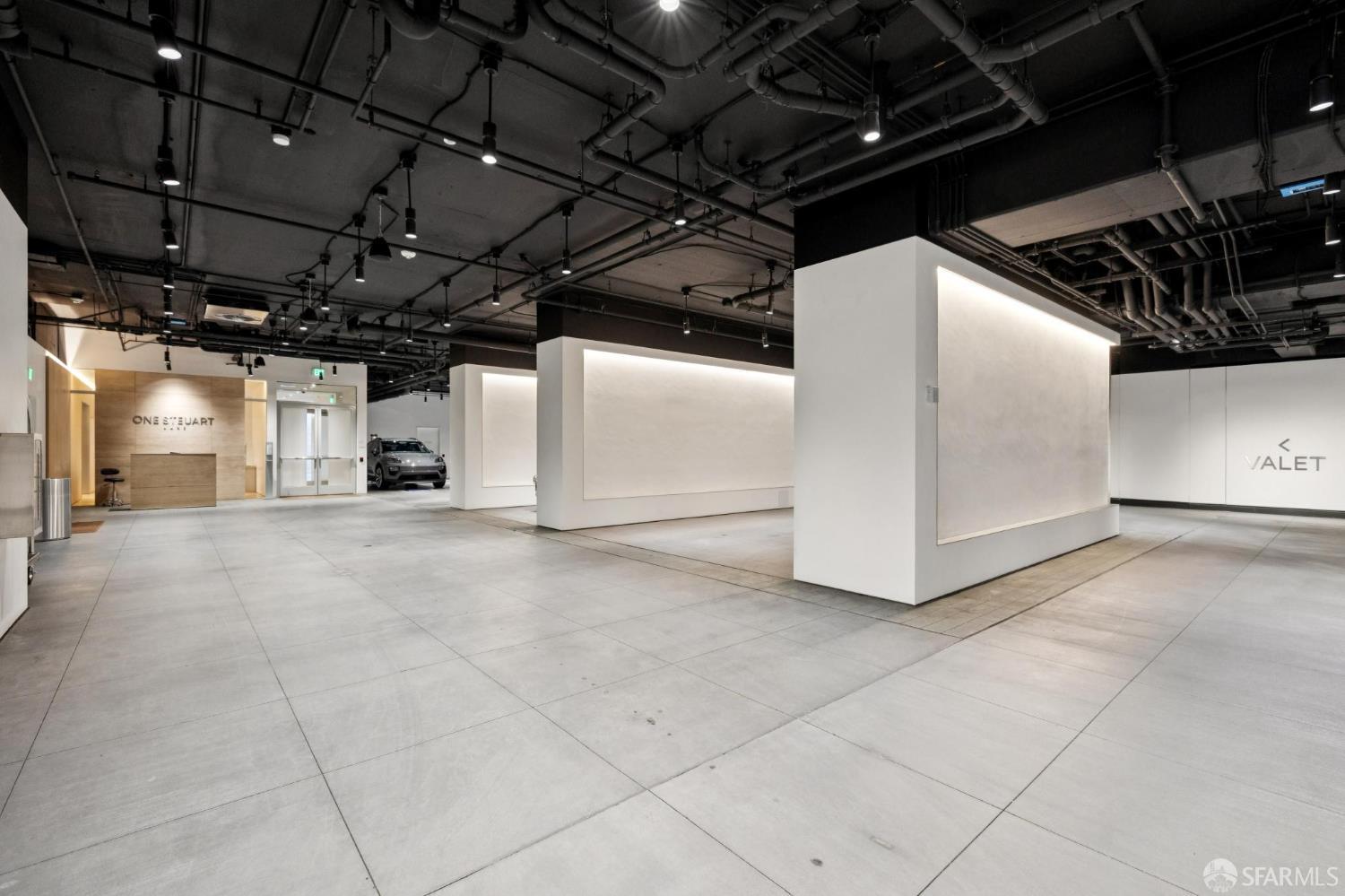 1 Steuart Ln #201 San Francisco, CA 94105